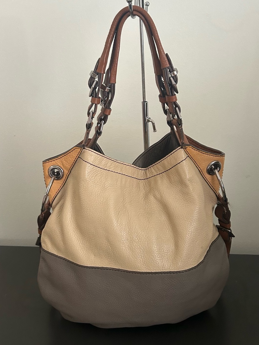 orYANY Colorblock Pebbled Leather Hobo Crossbody Shoulder Bag Beige Taupe - Picture 4 of 14